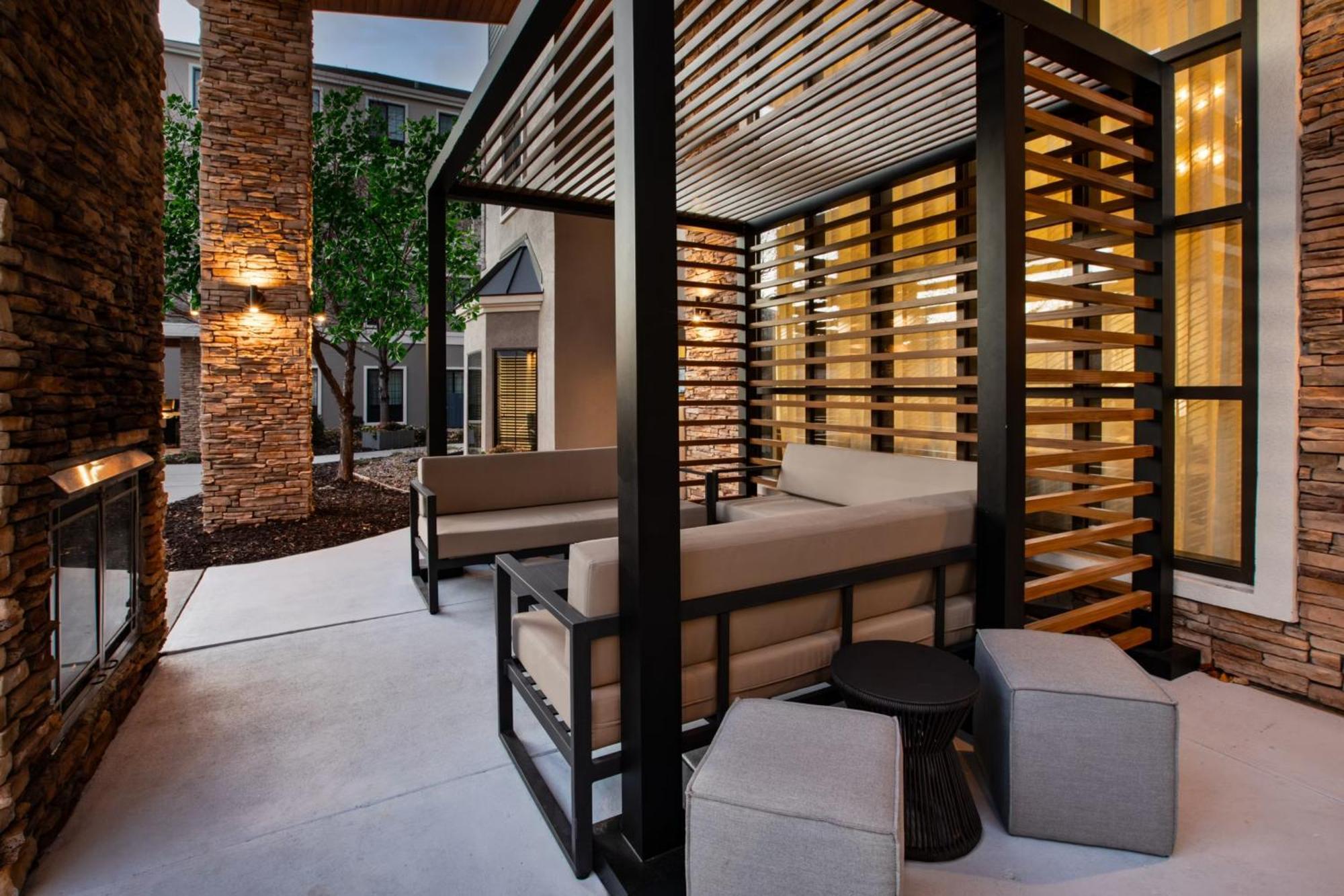 Staybridge Suites Omaha 80Th And Dodge By Ihg Buitenkant foto