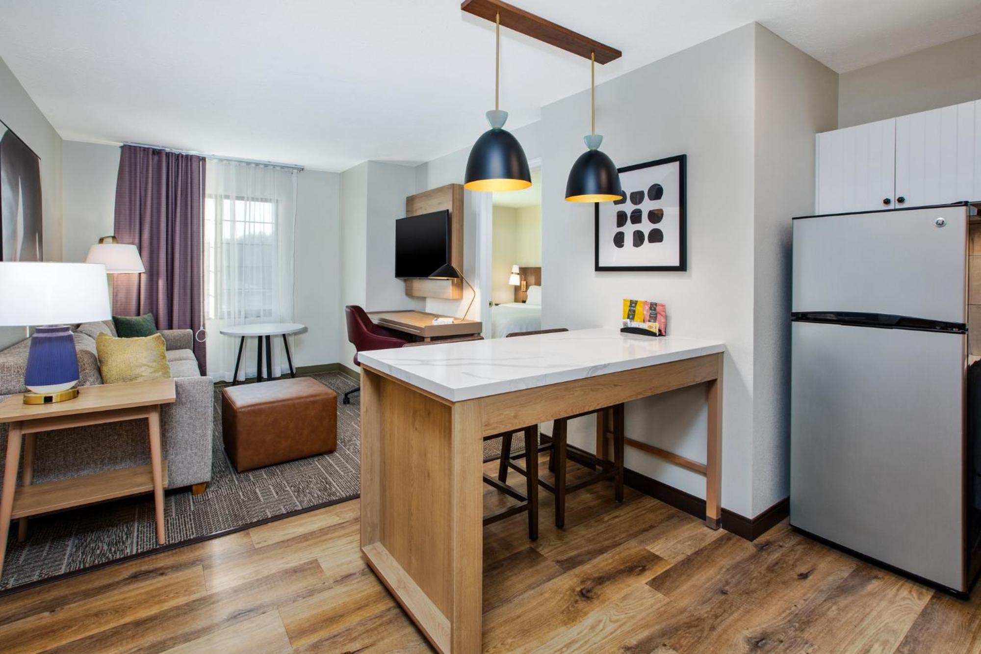 Staybridge Suites Omaha 80Th And Dodge By Ihg Buitenkant foto