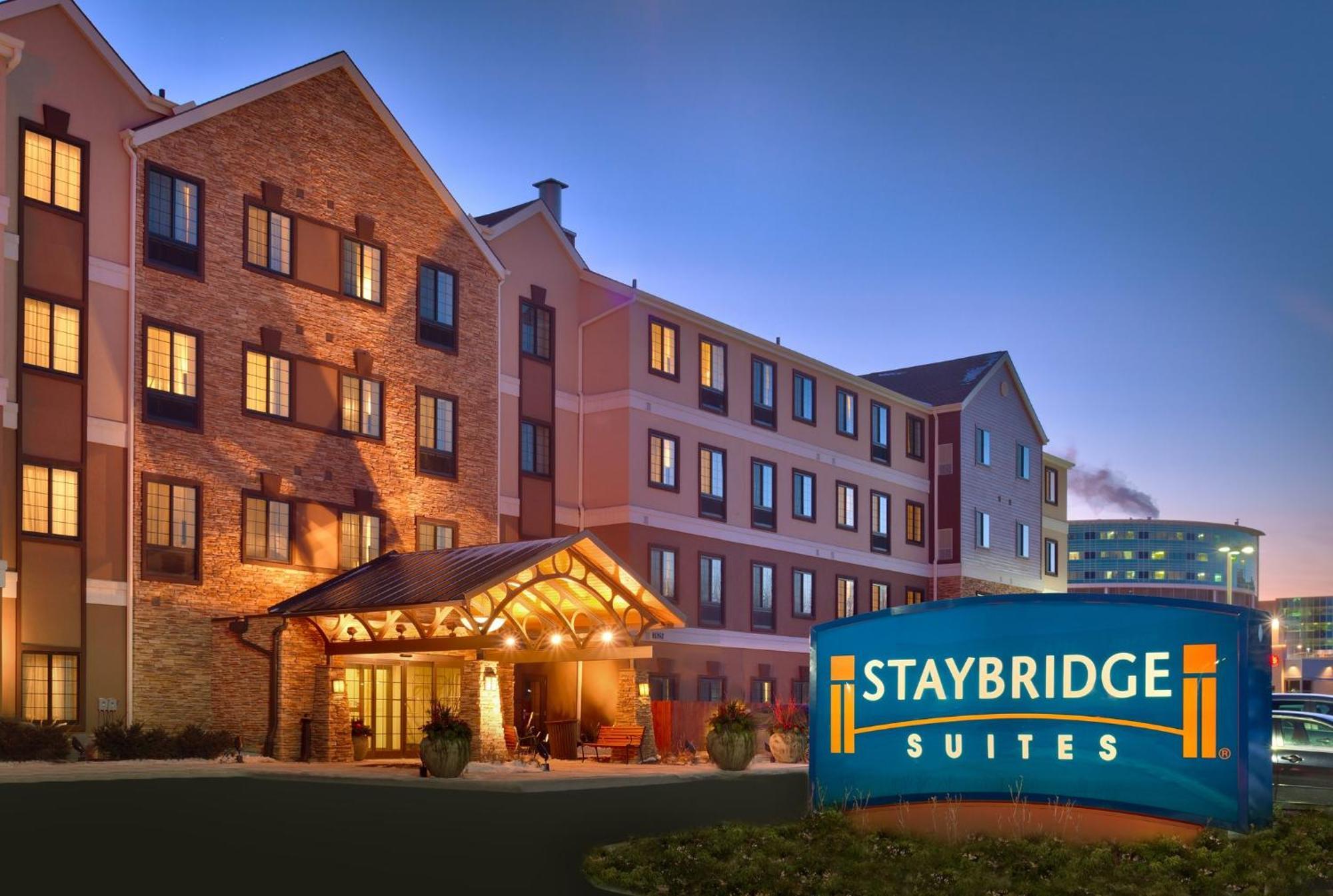 Staybridge Suites Omaha 80Th And Dodge By Ihg Buitenkant foto