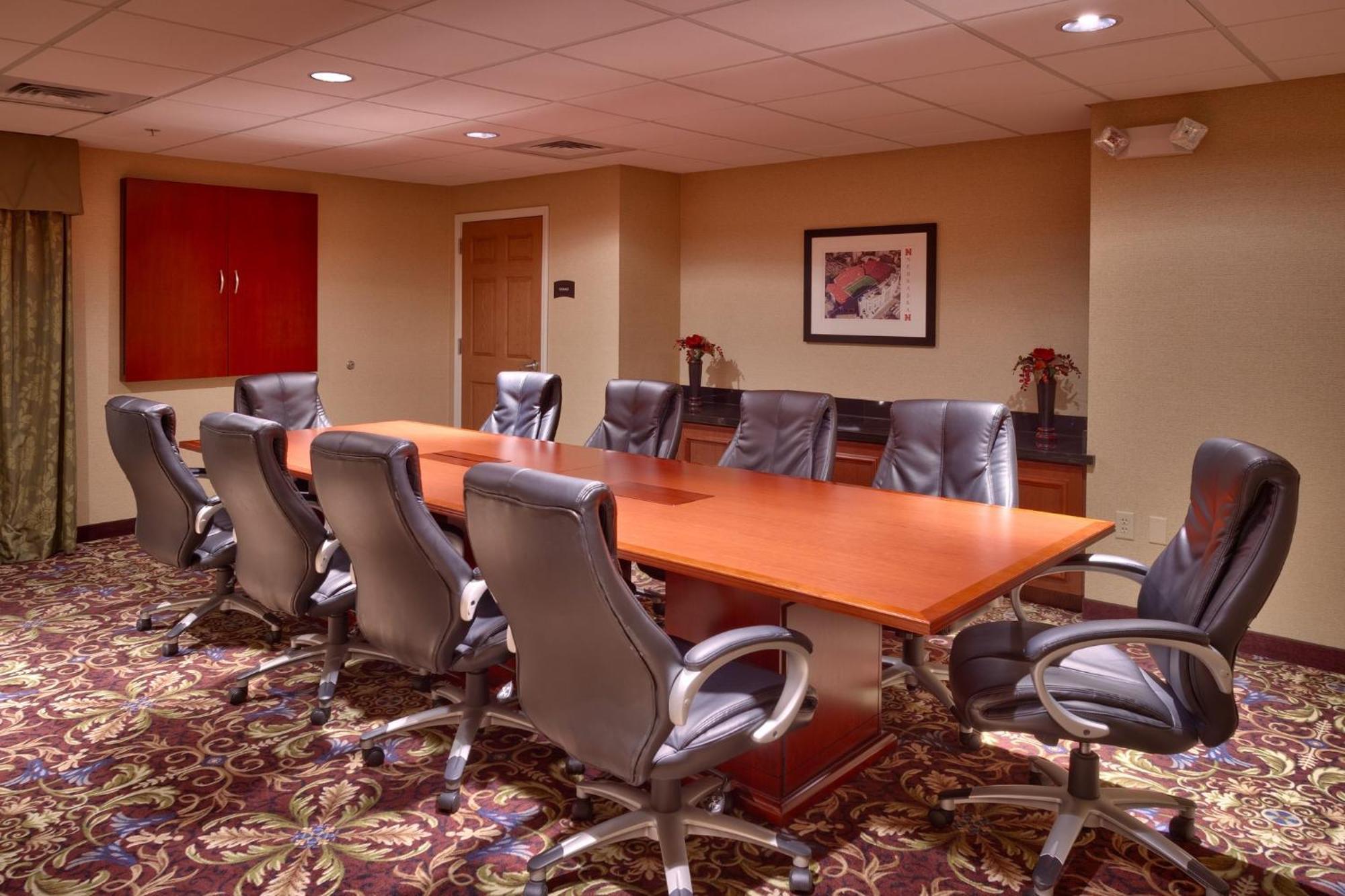 Staybridge Suites Omaha 80Th And Dodge By Ihg Buitenkant foto